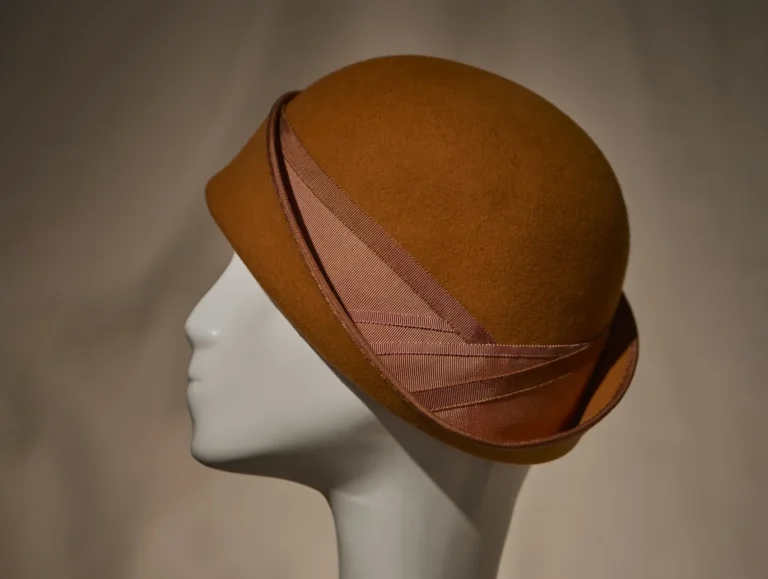 Design and Make Your Own Couture Cloche Hat