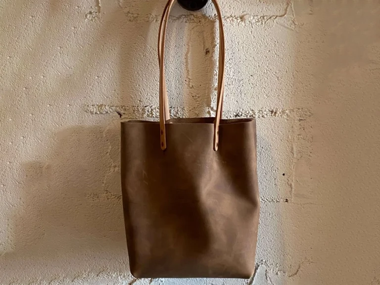 Make A Custom Tote Bag: Leathercraft Workshop