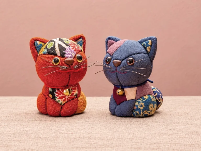 Kimekomi cat dolls